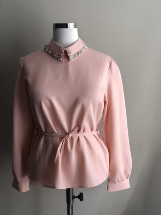 شومیز یقه كار شده صورتی