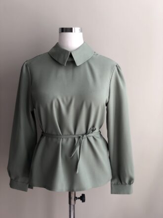 شومیز یقه ساده سبز ماشی