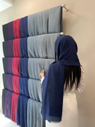 شال پليسه سرمه ای